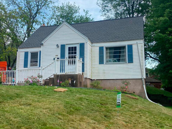 RESIDENTIAL ROOF IN CONNECTICUT